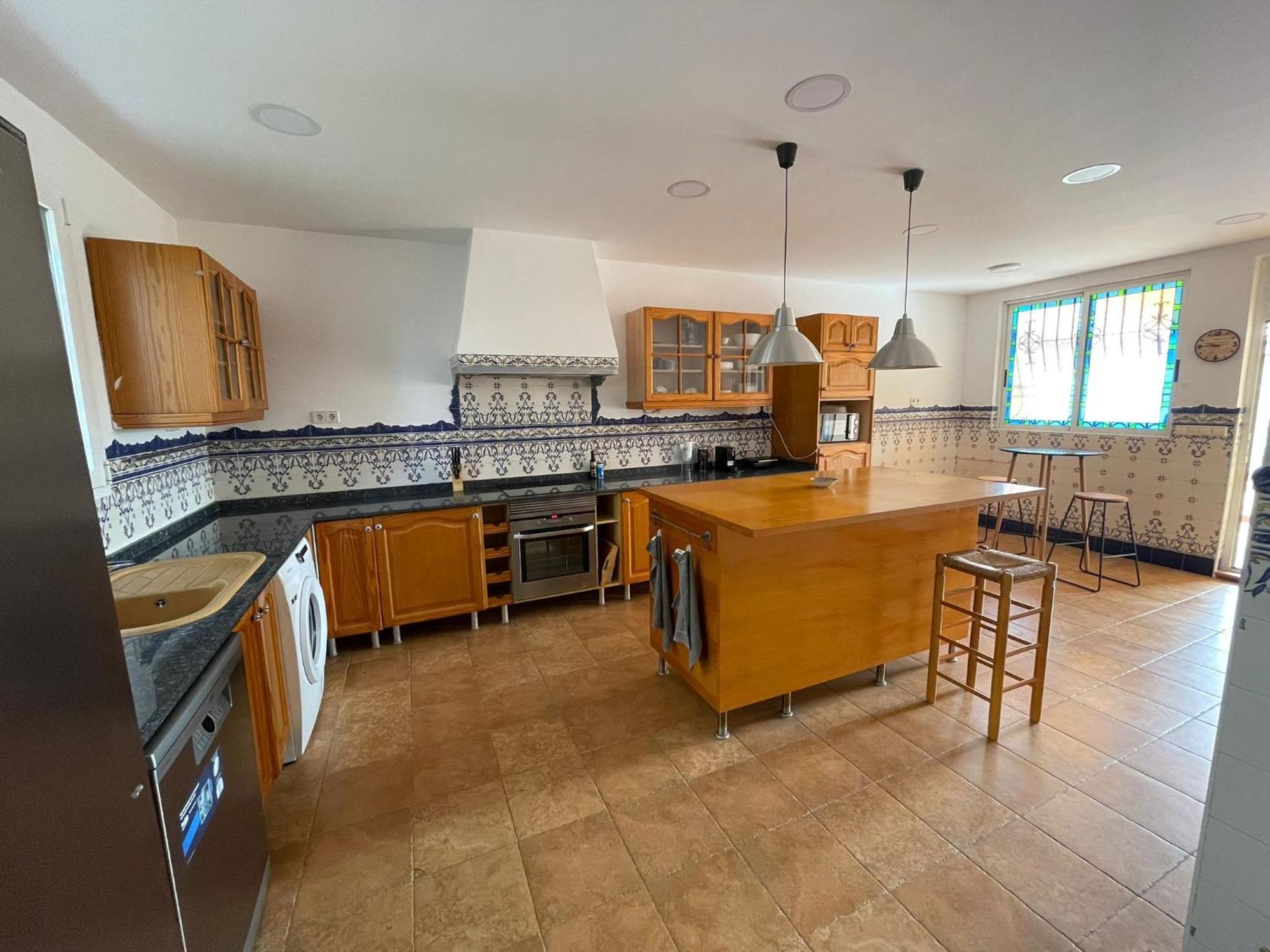 Bungalow Familiar Con Piscina 산후안데알리칸테 외부 사진