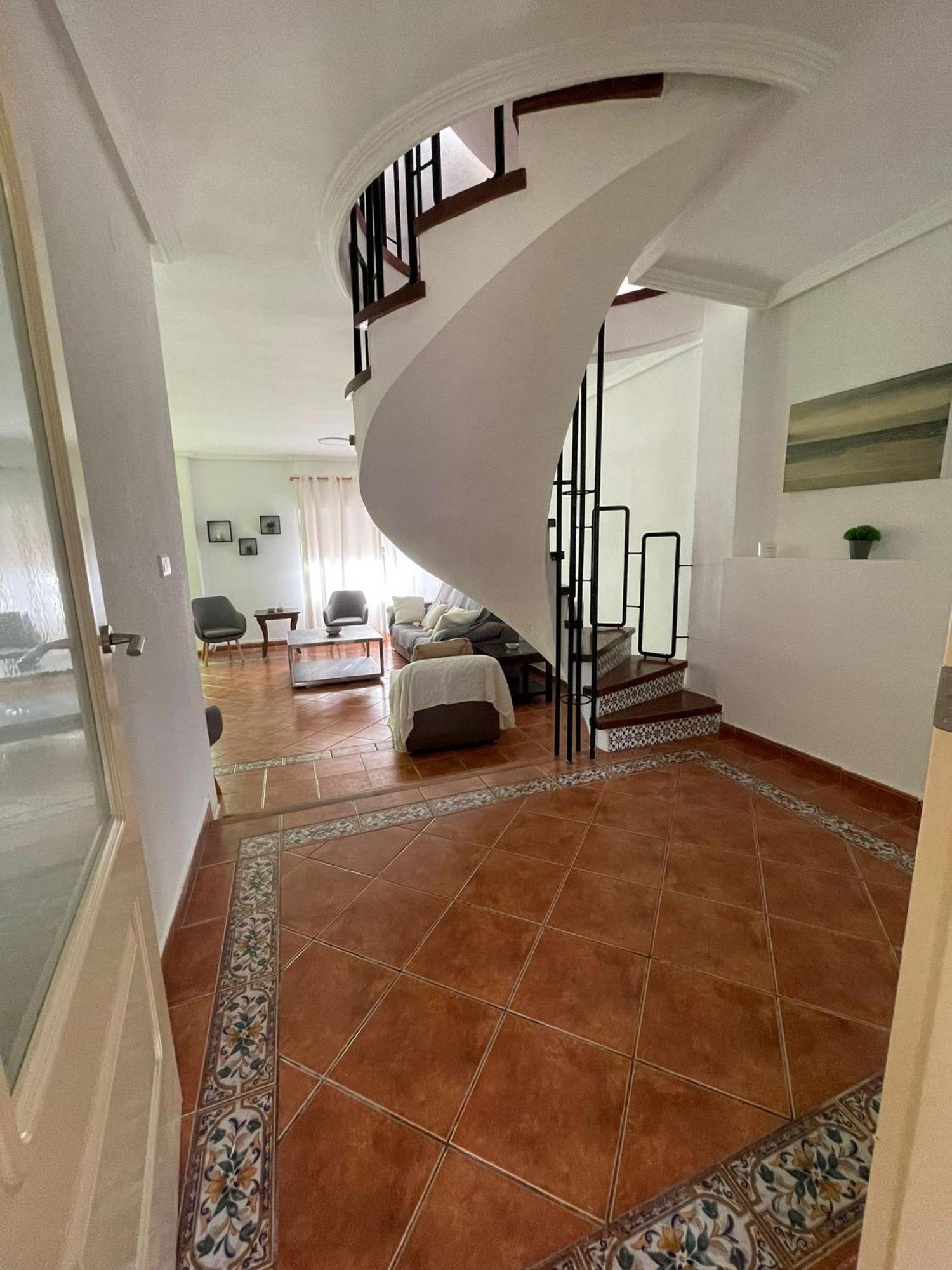 Bungalow Familiar Con Piscina 산후안데알리칸테 외부 사진