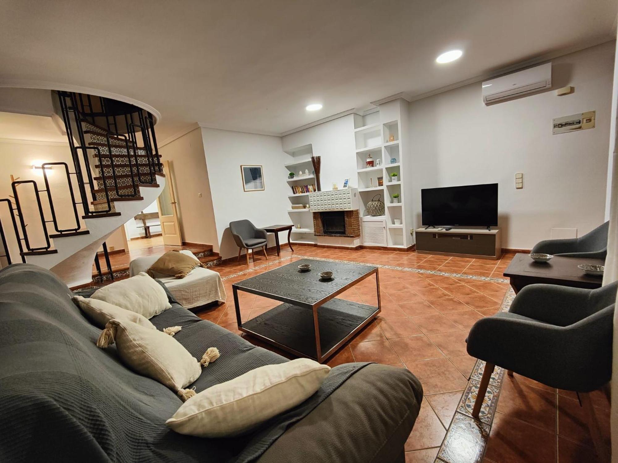 Bungalow Familiar Con Piscina 산후안데알리칸테 외부 사진