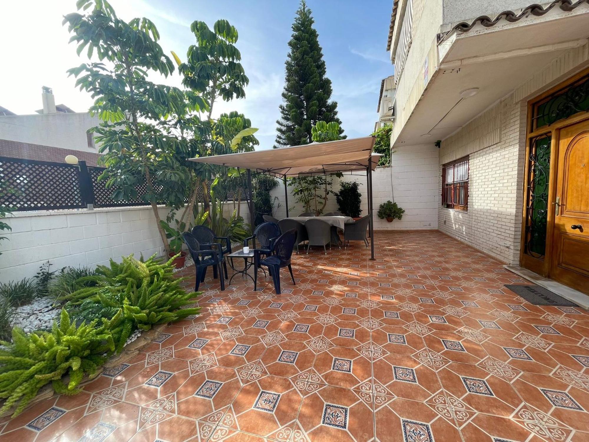 Bungalow Familiar Con Piscina 산후안데알리칸테 외부 사진